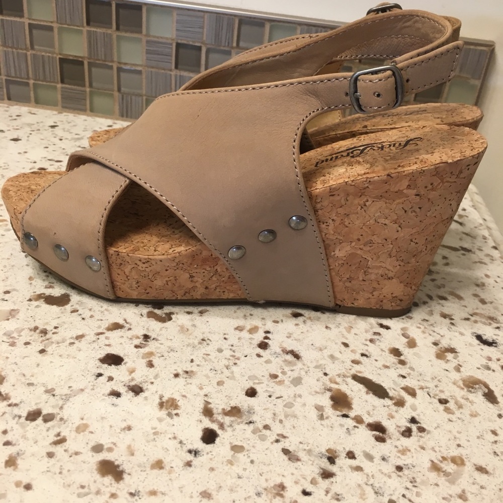 NWOT Lucky Brand Cork sandals